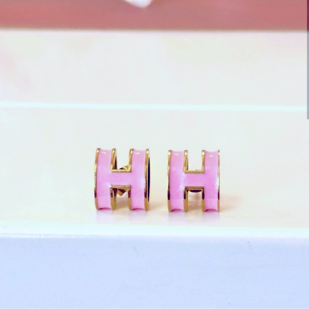 H Pop Necklace 
Enamel - Picture 4 of 8
